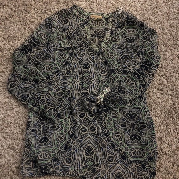 Democracy Tops - Democracy Paisley Print Tie Split Round Neck 3/4 Blouson Sleeve Top Size Small